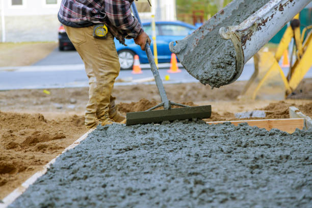 Best Concrete Driveway Installation in Salix, PA